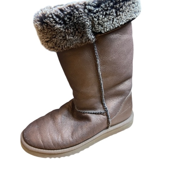 UGG Classic Tall Metallic Boots Women's 7 Wide Gold - Picture 2 of 12